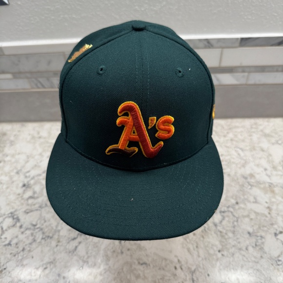 New Era 59FIFTY Oakland Athletics Green /Orange Battle of the bay - Picture 2 of 9